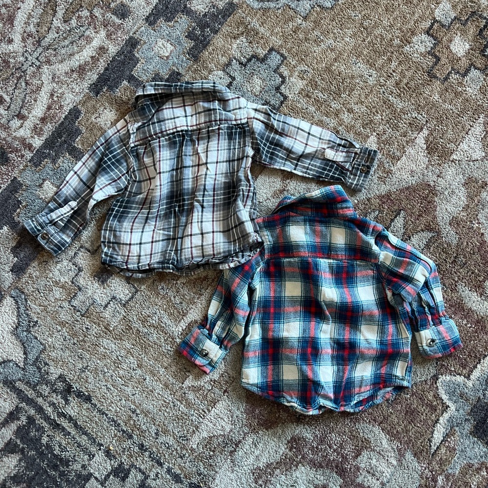 Old Navy Flannels - Picture 5 of 5